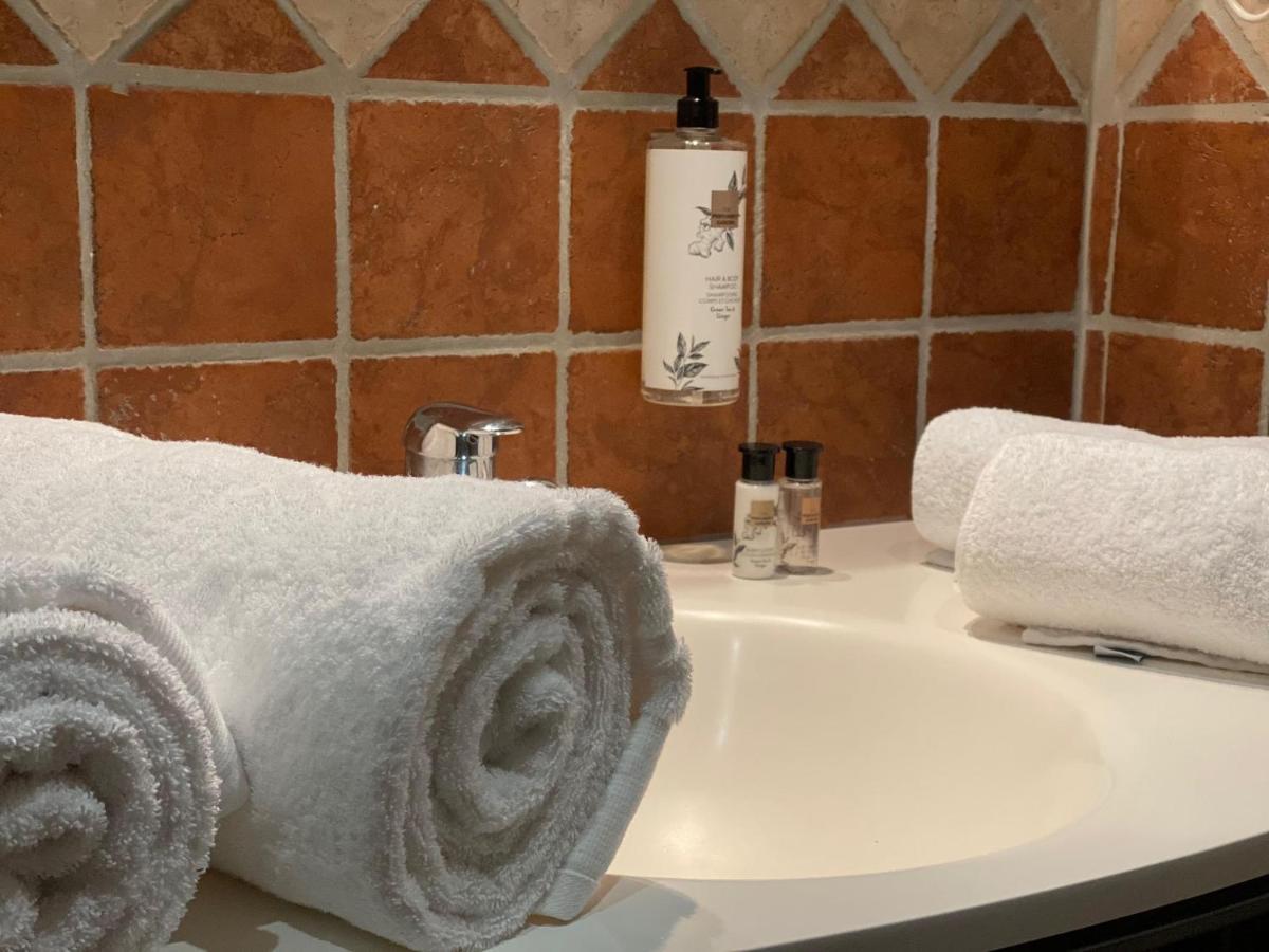 Hotel L'Edelweiss 프라로그난라베노이스 외부 사진